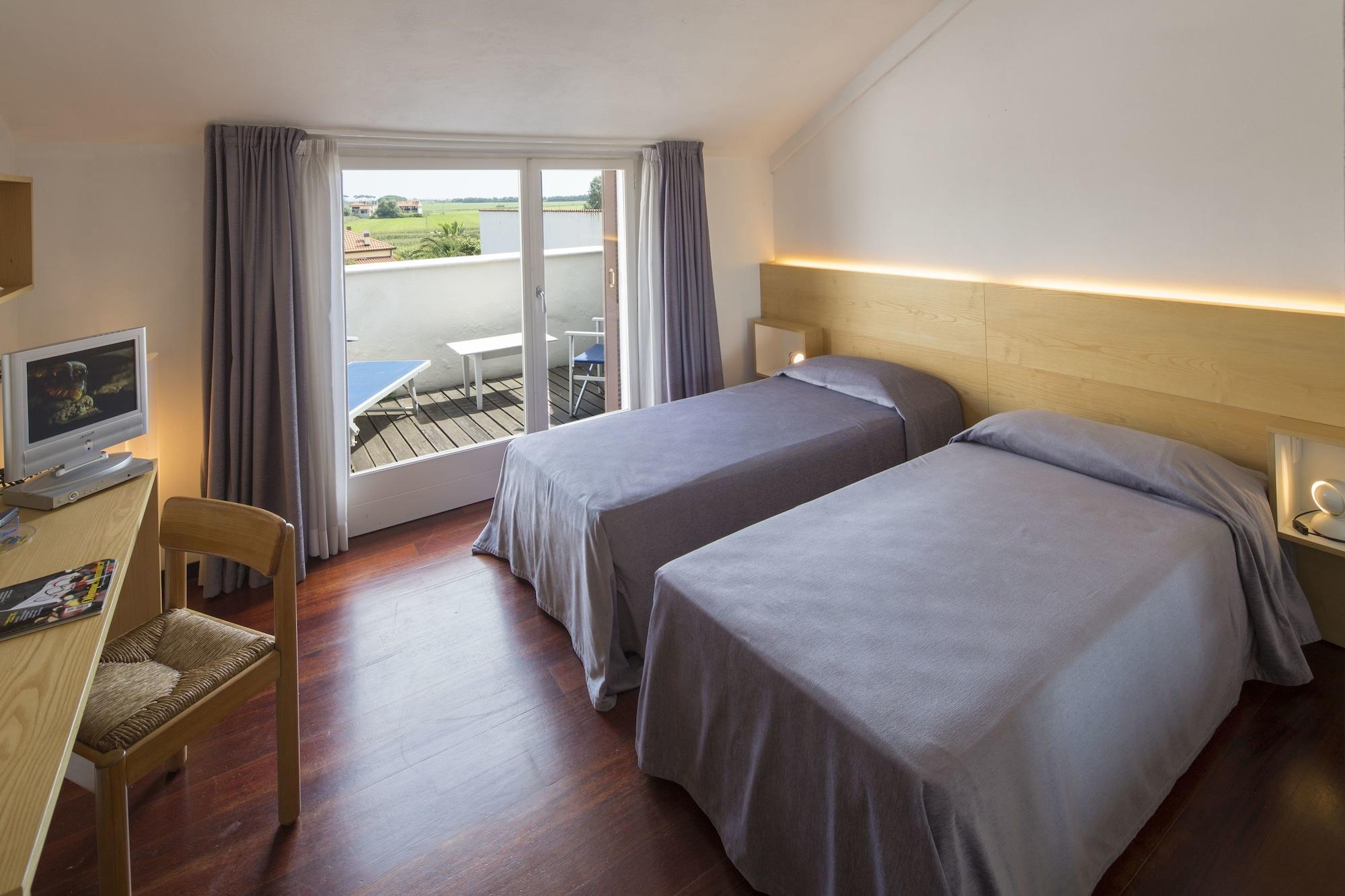 Locanda Dell'Angelo Luni Екстер'єр фото