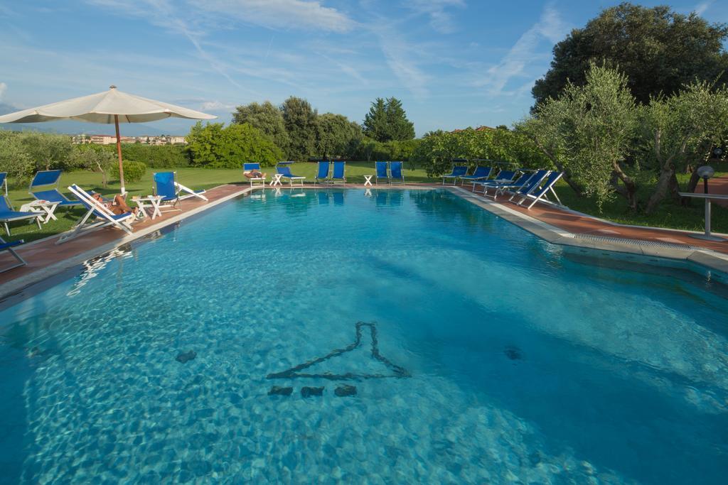 Locanda Dell'Angelo Luni Екстер'єр фото