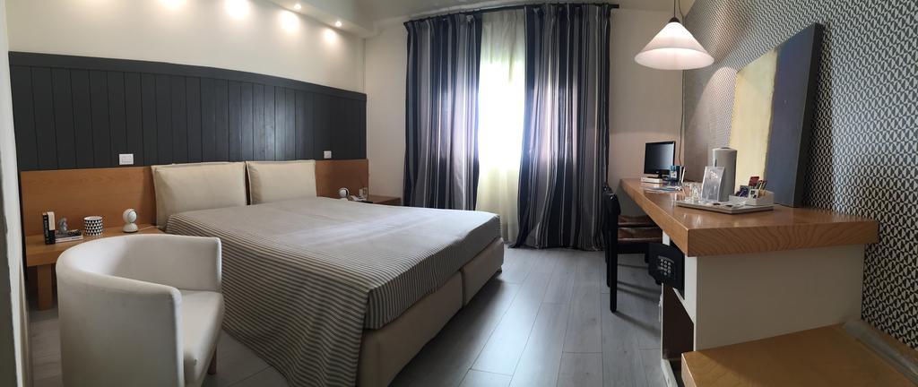 Locanda Dell'Angelo Luni Екстер'єр фото