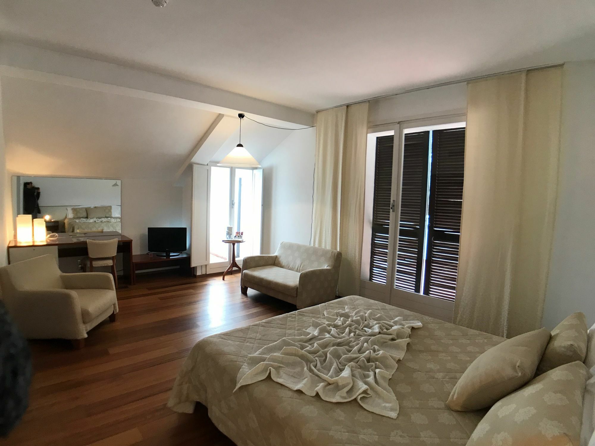 Locanda Dell'Angelo Luni Екстер'єр фото
